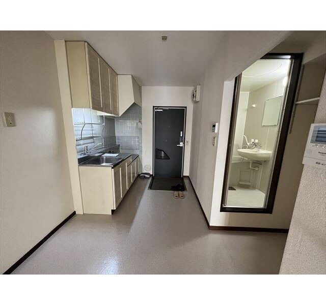 1DK / Honancho / Nakano / NO Key$ / FREE Internet (F94)