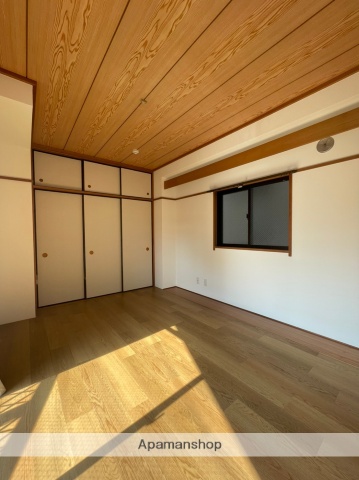 1DK36 / ShinKawasaki7 / NOKey$ / CornerRoom F92