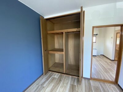 2DK40 / Hoya10 / NOKey$ / TopFloor W92