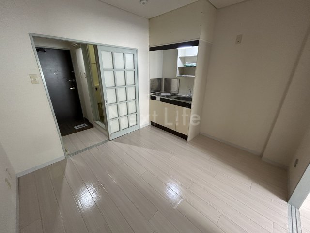 1DK25 / Miyazakidai10 / NOKey$ / CarParking F90