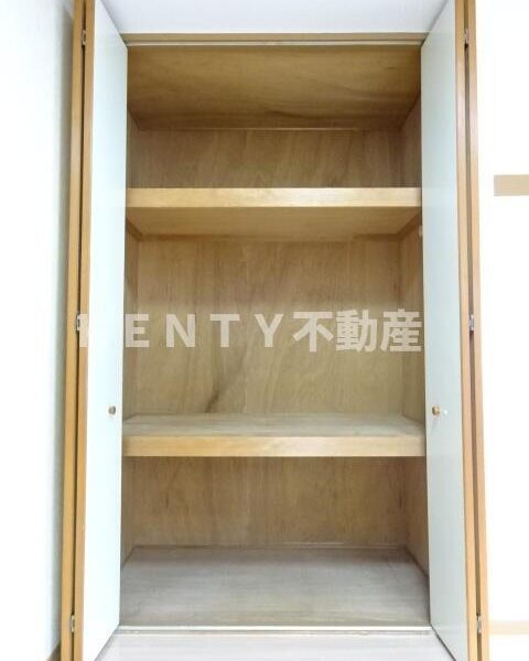2K30 / SenzokuIke10 / NOKey$ / CornerRoom R89