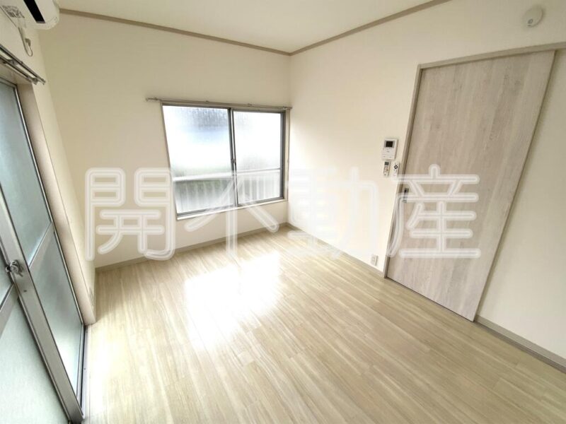 1DK22 / NishiOi10 / NOKey$ / TopFloor W84