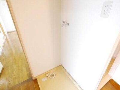 2DK46 / Eda5 / NOKey$ / TopFloor F92