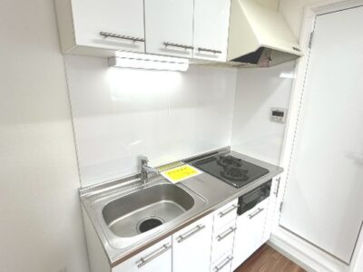 1LDK28 / Honancho5 / NOKey$ / Loft W89