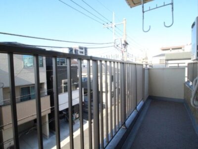 1DK28 / Kamata9 / NOKey$ / CornerRoom R84