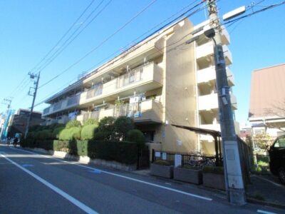 1DK28 / Kamata9 / NOKey$ / CornerRoom R84