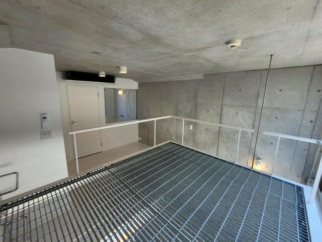 1DK30 / Tsurumi2 / NOKey$ / Maisonette R08