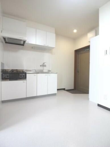 2DK36 / Heiwajima13 / NOKey$ / TopFloor R89