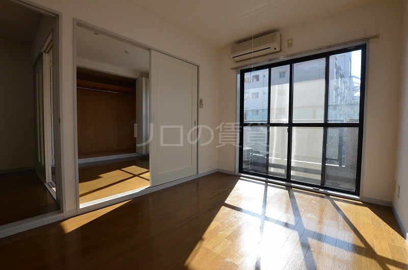 2K30 / Rokugodote12 / NOKey$ / TopFloor F95