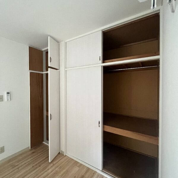 2K Corner Room Apt in Kugayama W88 002