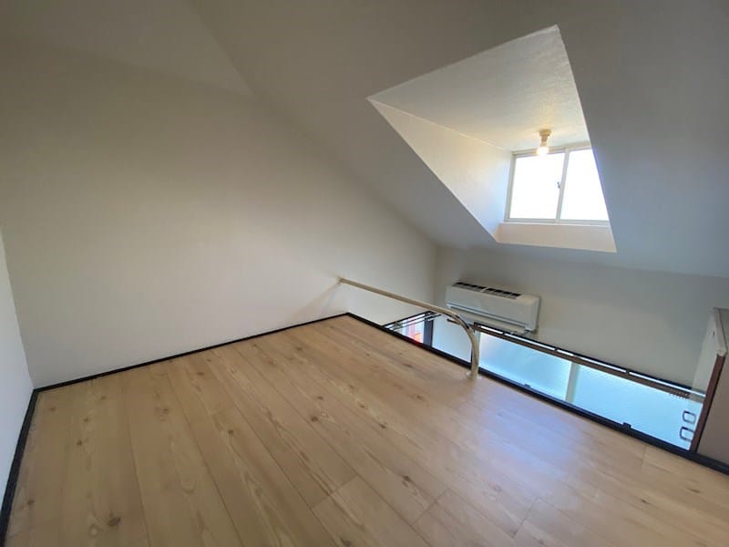 1SK Loft Apt on Top Floor in Sangenjaya W87