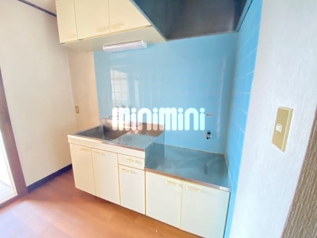 1DK Apt with Separate BT in Shinozaki F76 001