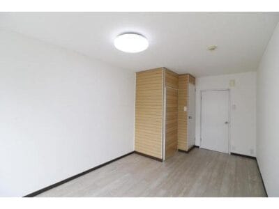 ★1K Apt with Separate BT in Shiki F86