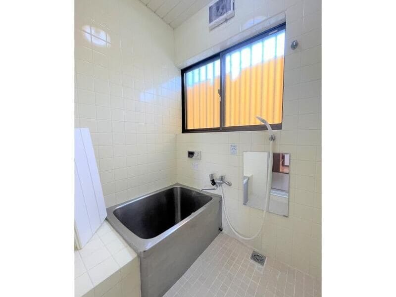 ★3K HOUSE with Separate BT in SHINAKITSU W92 001