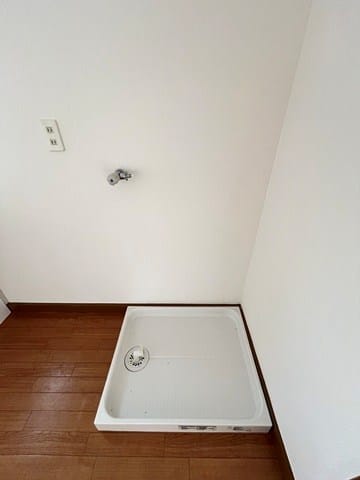 1DK Corner Room Apt with NO Agency in Nishigahara R70 010