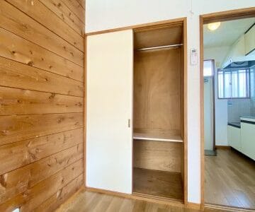 1K Loft Apt on Top Floor in Mizonokuchi W86