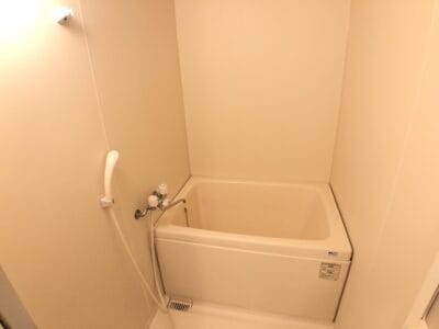 1DK Corner Room Apt Close to Station in KeiseiTakasago W60 000