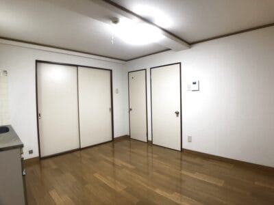 1DK Corner Room Apt Close to Station in KeiseiTakasago W60 000