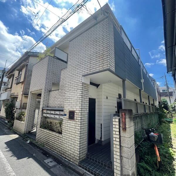 1K Loft Apt on Top Floor in Zoshiki W86