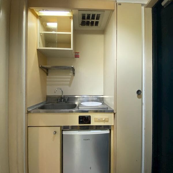 1K Loft Apt on Top Floor in Zoshiki W86