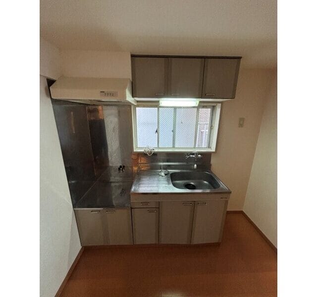1DK Corner Room Apt in MusashiNakahara R89 001