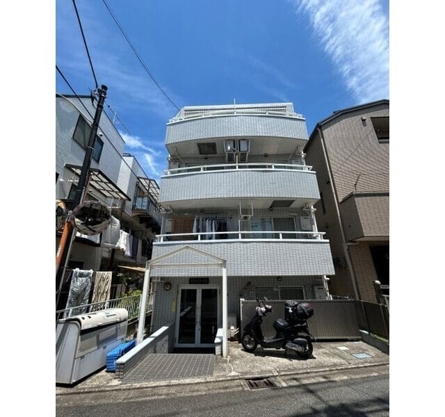 1DK Corner Room Apt in MusashiNakahara R89 001