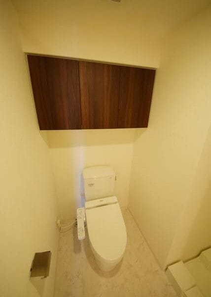 ★1K Apt with Separate BT in Machiya R17