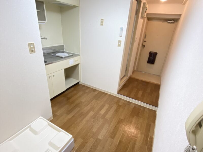 1DK APT Close to Station in Fudomae R86 103