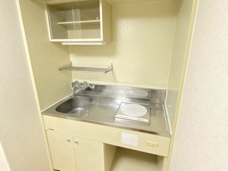 1DK APT Close to Station in Fudomae R86 103