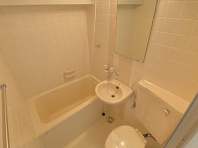 1DK APT Close to Station in Fudomae R86 103