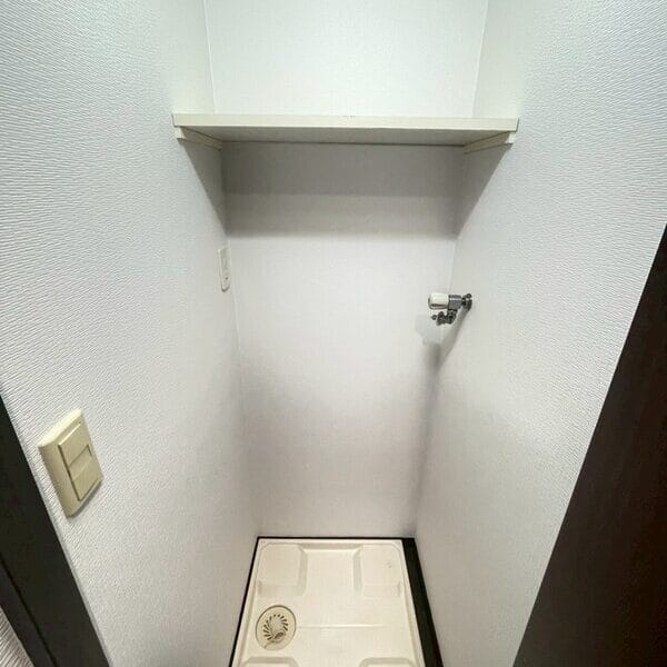 1K Apt with Separate BT in Hatsudai R04