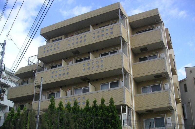 1K Apt with Separate BT in Hatsudai R04