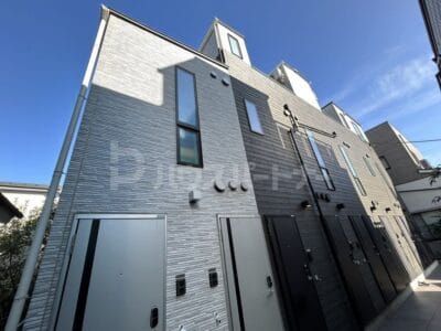 2LDK Corner Room Apt on Top Floor in OjiKamiya W18