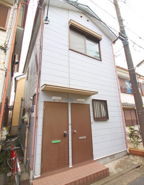 1DK Apt on Top Floor in ShinKoiwa W70 101