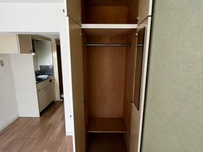 1R Apt with IH Stove in ShinKoiwa R87 000