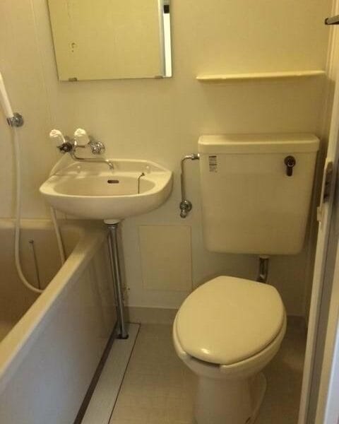 1K Pet OK Apt in NishiShinjukuGochome F90 101