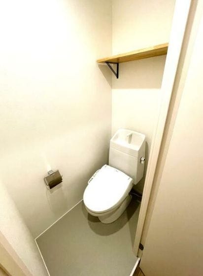 ★1LDK Renovated Apt with Separate BT in Numabukuro W75