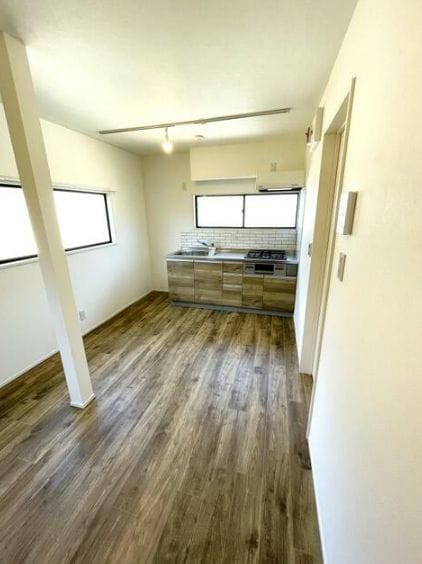 ★1LDK Renovated Apt with Separate BT in Numabukuro W75