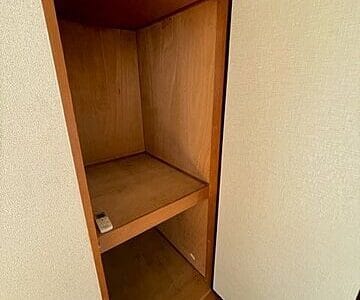 1LDK Corner Room Apt in ShinKoiwa R87 101