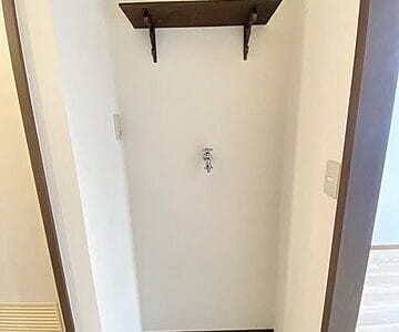 1K Corner Room Apt with Gas Stove in Ishikawadai F90