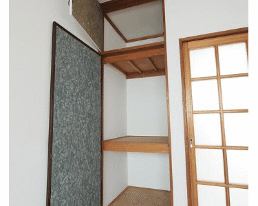 1DK Top Floor Apt Close to Station in Kamimachi W86 100