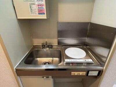 1R Apt with IH Stove in Hakuraku R88 002