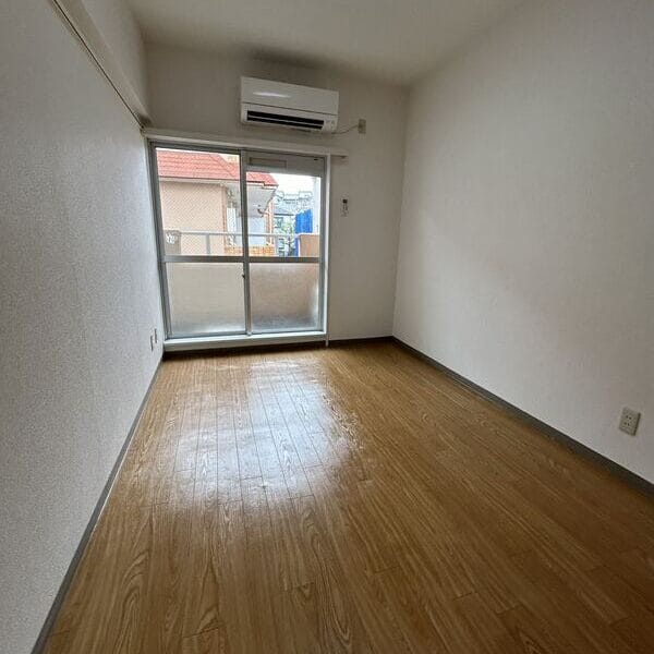 1R Apt with IH Stove in Hakuraku R88 002