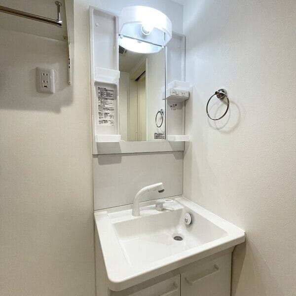 1K Brand NEW Apt in Sashiogi W25 002