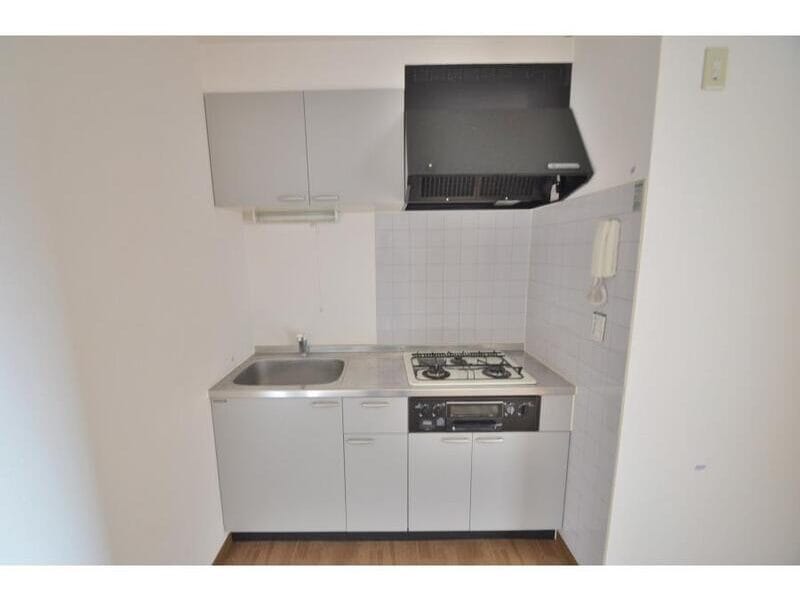 1DK Apt on Top Floor in Hiyoshi W01 055