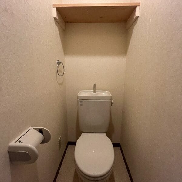 〇1LDK Apt on Top Floor in KishineKoen W03 105