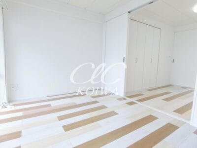 2K Apt on Top Floor in KOIWA F73 000