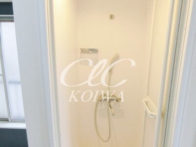 2K Apt on Top Floor in KOIWA F73 000