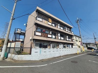 2K Apt on Top Floor in KOIWA F73 000