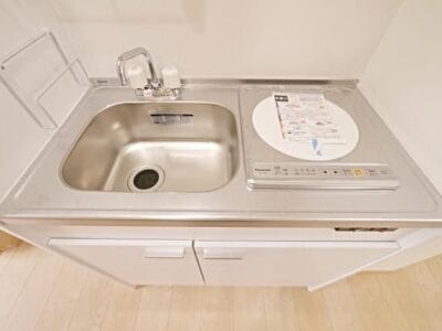 1R Corner Room Apt in Okurayama W17 002